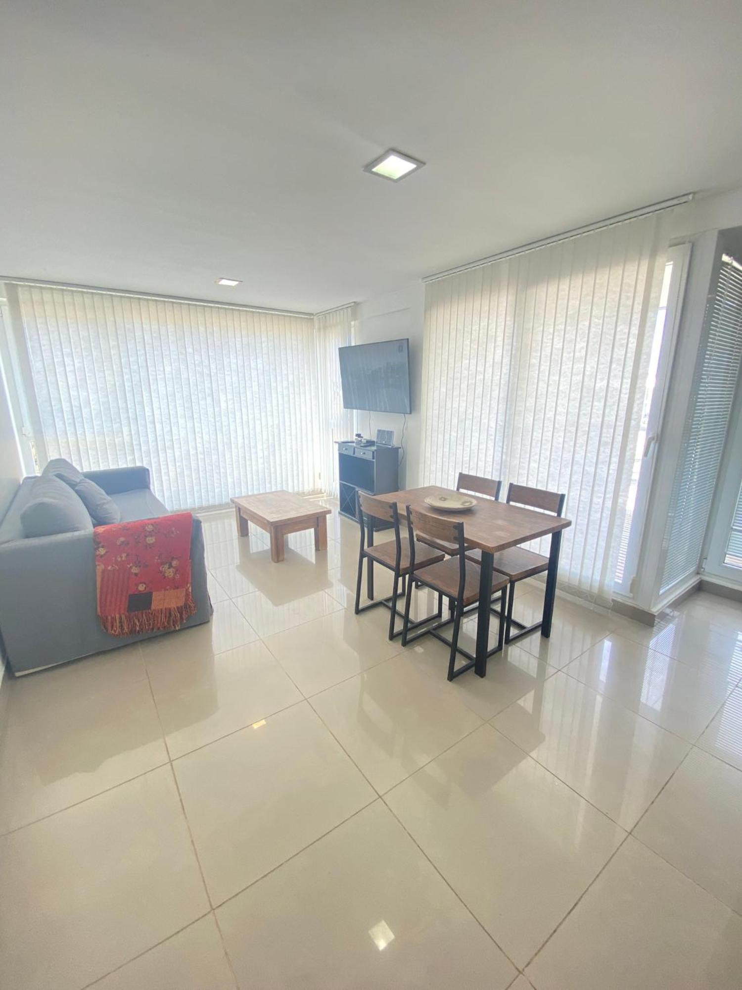 Gray Fox Apartments Pipo Ушуая Екстериор снимка
